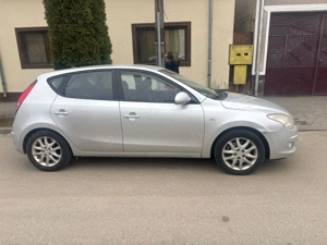 Hyundai i30 - imagine 2