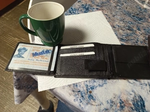 Portofele din piele naturală .NOI !