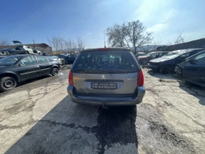 Dezmembrez Peugeot 307 SW 1.6 HDi 110Cp 80kW an 2005 Break Facelift - imagine 6