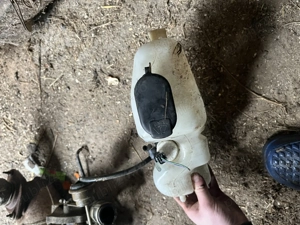 Rezervor lichid parbriz Renault Kangoo 1.5 DCI - imagine 2