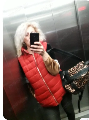 MILF cu forme apetisante poze foarte reale pupici calea Sagului vizavii de Antalya 