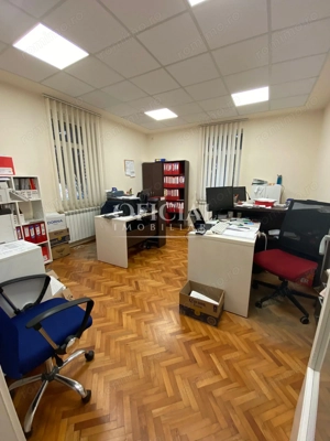 Spatiu De Birouri | 68 Mp | 2 Camere | Parcare | Zona Piata Cipariu