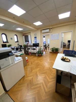 Spatiu De Birouri | 107 Mp | 4 Camere | Parcare  | Zona Piata Cipariu