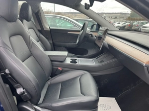 Tesla Model Y Dual Motor Long Range - imagine 8