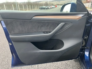 Tesla Model Y Dual Motor Long Range - imagine 7