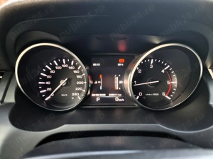 Range Rover Evoque   2.2 Diesel 150 CP, AWD Santorini Black - imagine 6