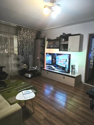 Apartament cu două camere, 53 mp - zona Banat