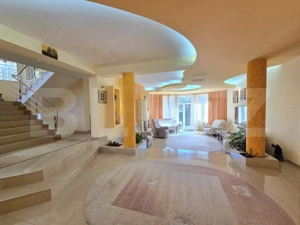Vila ideala pentru locuința, clinica sau birouri! - imagine 4