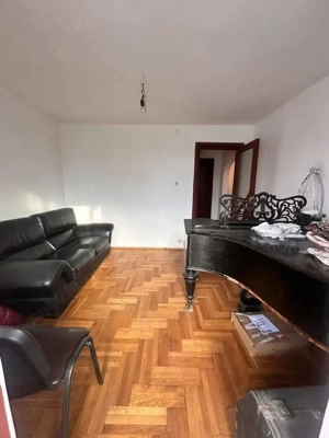 De vanzare apartament cu 3 camere și 2 bai, in zona ultracentrala, situat la etajul 1