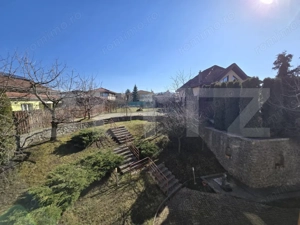 Vila ideala pentru locuința, clinica sau birouri! - imagine 14