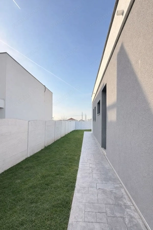 Comision 0% Duplex modern de vanzare în Moșnița Noua 3 camere - imagine 2