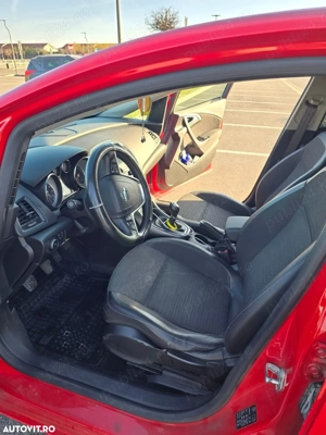 Opel Astra Sedan 1.4 Turbo - imagine 8