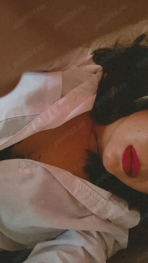 Adevarata Doamna 40 ani rogerius  - imagine 2