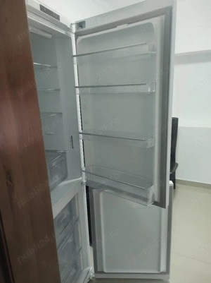 De vânzare combină frigorifică Ariston , 2 uși , NO FROST stare impecabilă