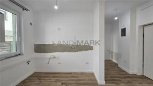 APARTAMENT PREMIUM BLOC NOU 3 CAMERE SI CURTE PREMIUM DUMBRAVITA - imagine 4