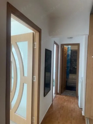 Vand apartament , 3 camere , renovat , etaj 1 , zona Unic , central - imagine 9