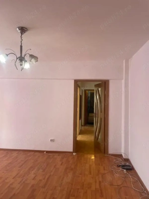 Vand apartament , 3 camere , renovat , etaj 1 , zona Unic , central - imagine 5
