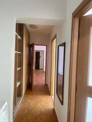 Vand apartament , 3 camere , renovat , etaj 1 , zona Unic , central - imagine 18