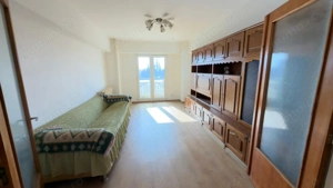 Apartament 3 camere, vedere spre Parcul Circului - Bulevardul Lacul Tei 