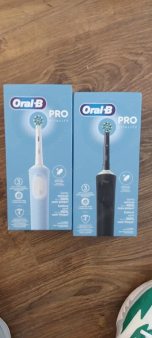 periută oral B pro Vitality