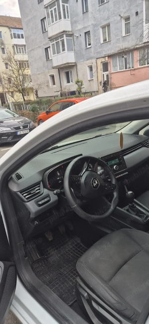 Renault Clio - imagine 3