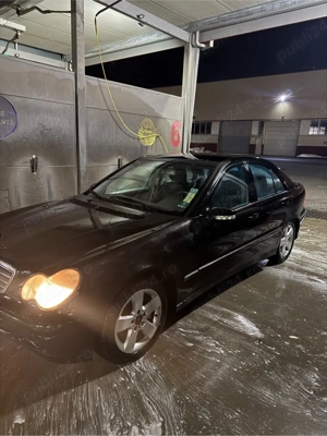 Inchiriez Mercedes C-Class - imagine 5