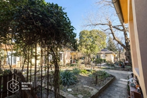 Casă individuală cu 2 apartamente de vânzare, lângă Hotel Ambasador – Dâmbovița, - imagine 8