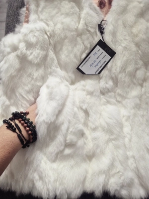 Vesta din blana naturala