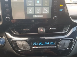 Toyota C-HR 2.0 HSD C-lassy CVT 2WD , 184 C.P , HYBRID, alb perlat - imagine 10