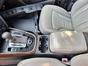 Piese Dezmembrez Audi Q5 2.0 CGL Dsg / NHD Carlig usa spate fata bara stanga spate oglinda haion  - imagine 4