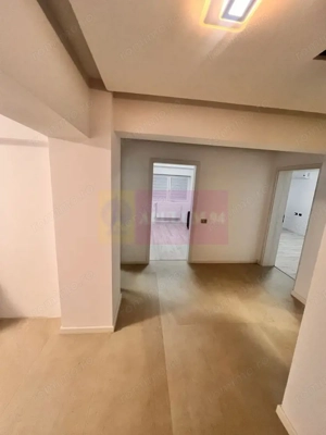 Vanzare apartament 3 camere Decebal, metrou, parking - imagine 7