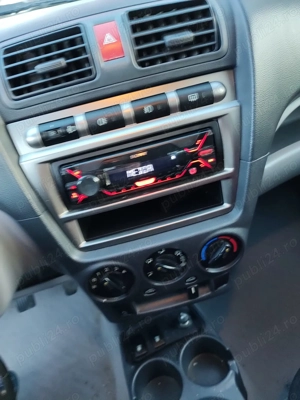 De vanzare Kia Picanto 1.1 Benzina