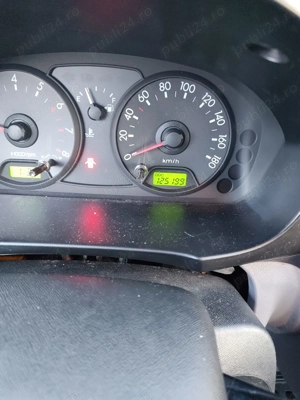 De vanzare Kia Picanto 1.1 Benzina - imagine 2