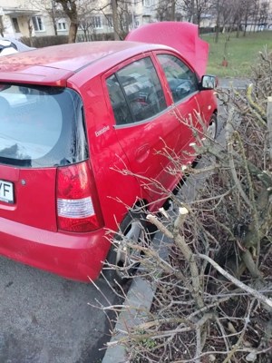 De vanzare Kia Picanto 1.1 Benzina - imagine 7