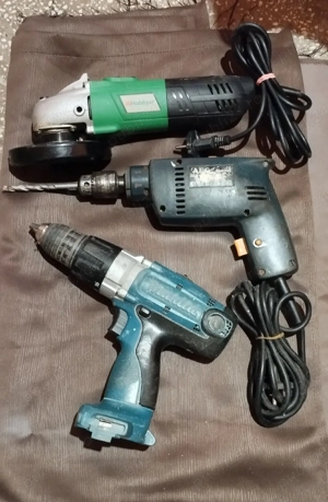 vînd schimb citește articolul 