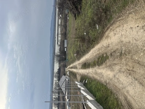 Vând parcele teren intravilan la Dunăre - Moldova Nouă 