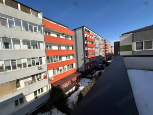 Garsonieră decomandată, modernă, cu terasă și parcare   Str. Biruinței - imagine 10