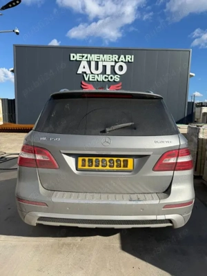 Dezmembrez Mercedes-Benz ML 350 W166 3.0 Diesel An 2013 Cod motor: 642.826 - imagine 2