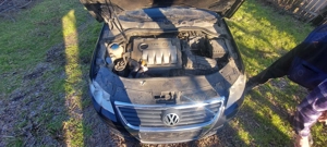 Dezmembrez Passat 2006 2.0 TDI - imagine 3