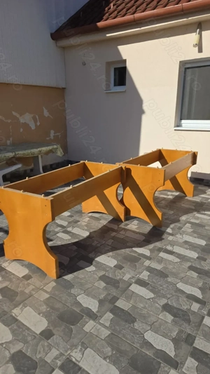 Masă din lemn masiv 2.000 lei + 10 scaune (50 lei buc.) - imagine 4