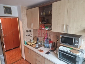 Titan- 1 Decembrie- Ap- 3 Cam- Mutare rapida- Etaj 2/4- Zona linistita