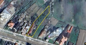 Vand teren cu casa Topoloveni