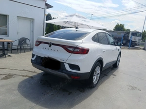 Mașina Renault Arkana mild hybrid 2022 - imagine 4