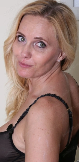 Doamna matura 41 de ani