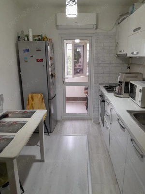 Apartament 2 cam. Micro 12 Mall
