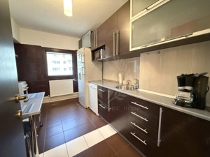 Apartament 2 camere, spațios, zona Republicii - Caraiman - imagine 4