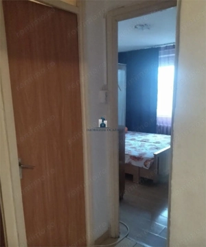 Vanzare Apartament 3 Camere Semidecomandat Sos.Berceni - imagine 5