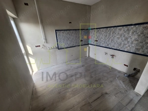 3 Camere. 2 Bai. Bloc nou. Langa Esso.