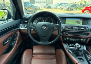 BMW Seria 5 520d - imagine 11