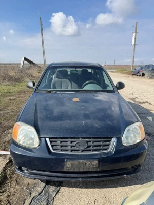 Dezmembram Hyundai Accent 1.3 16V MPI-SOHC An 2003 Cod motor: G4EA